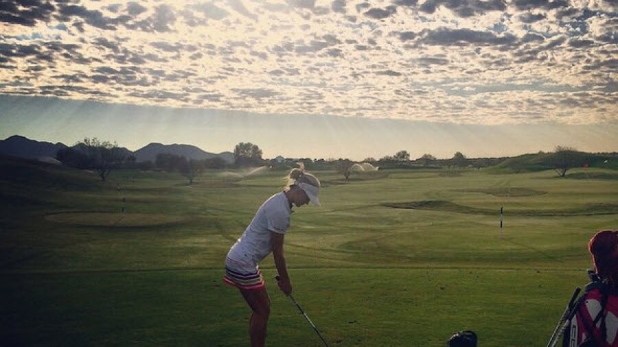 13 - Living The Green - October 2015 - blaironealgolf