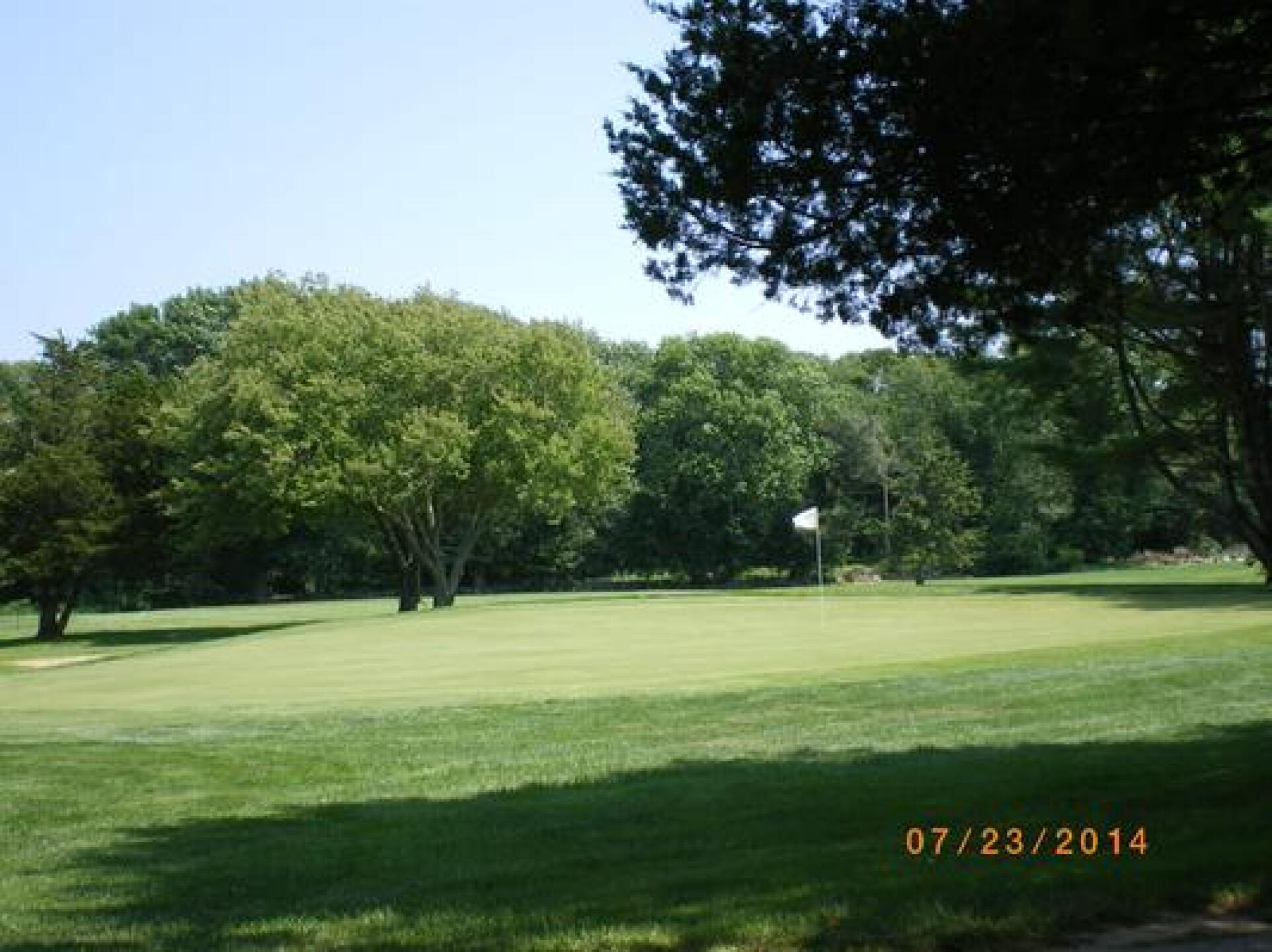 from the right side of the 16th green (Photo submitted by mjdunphy on 02/15/2015)