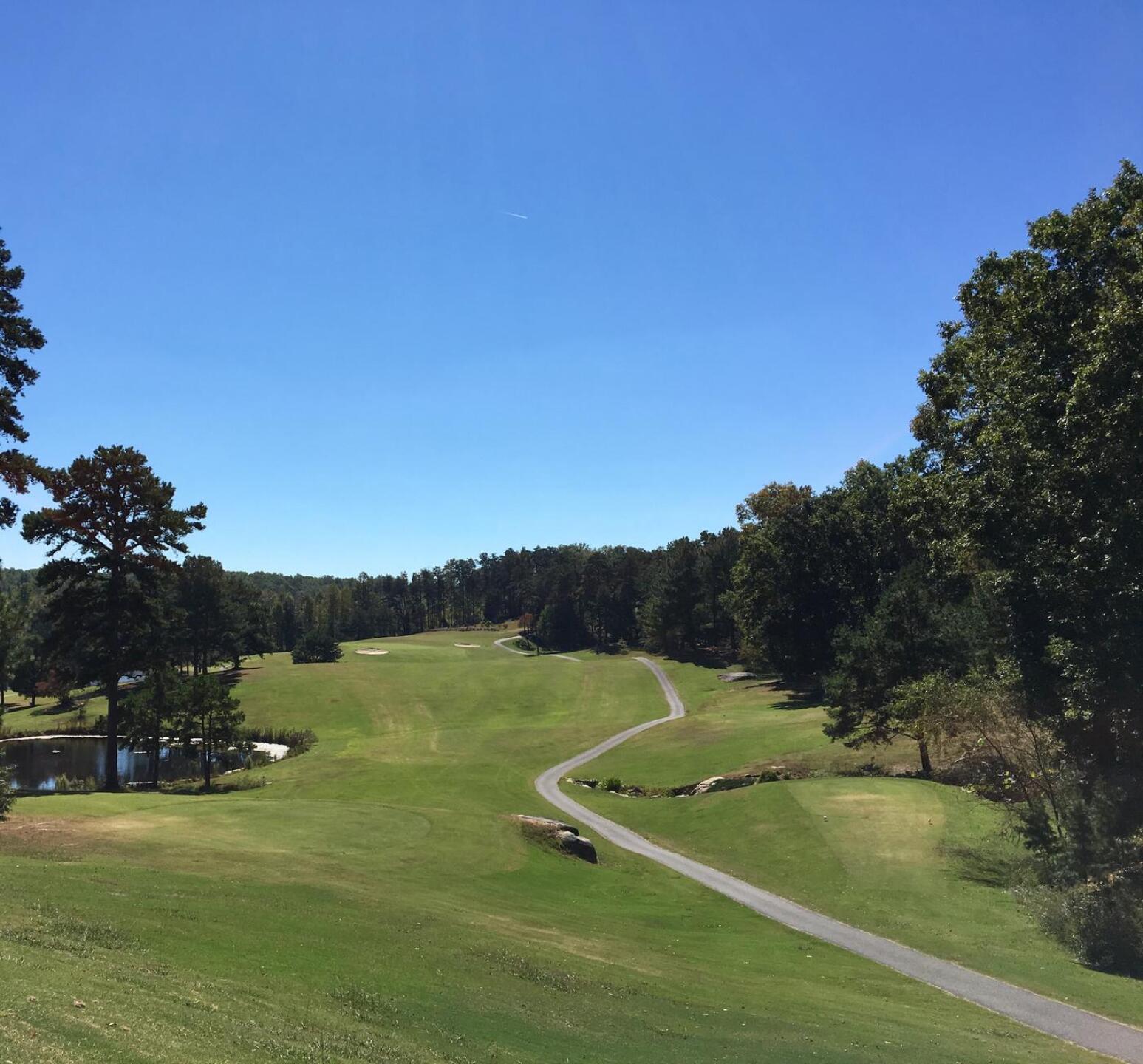 Par-4 10th hole (Photo submitted by BrandonWebb on 10/05/2017)