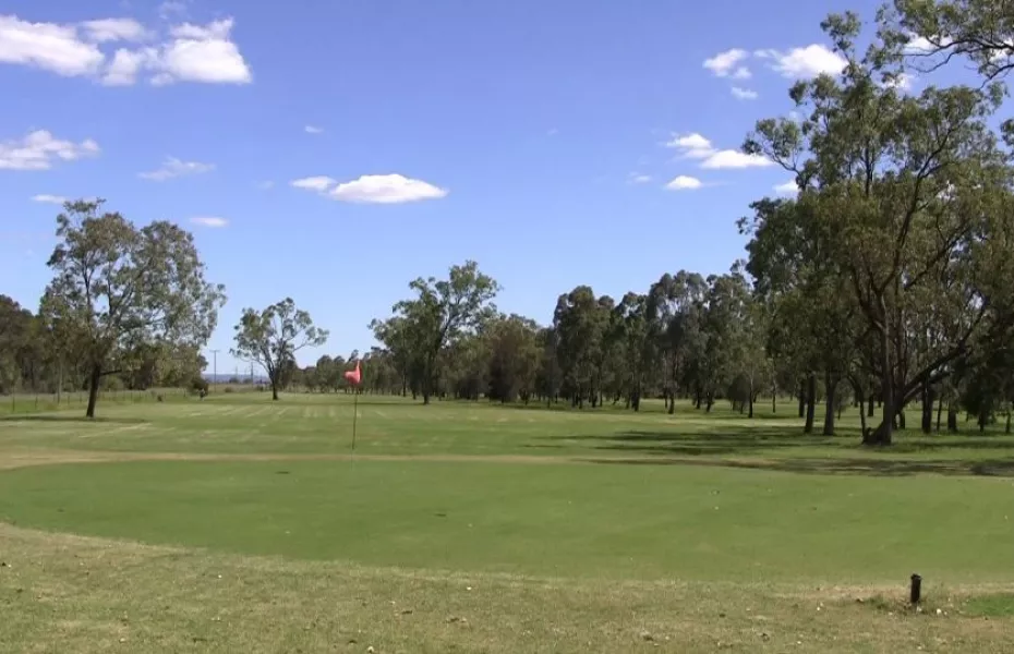 Oakey GC: #9