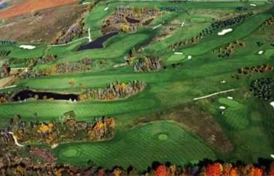 Shelburne GCC: Aerial view