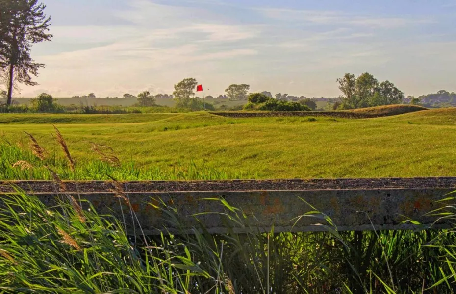 Frinton Golf Club - Havers: #8