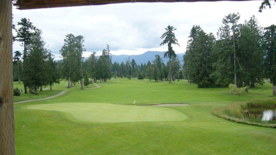 Arrowsmith G & CC: #18