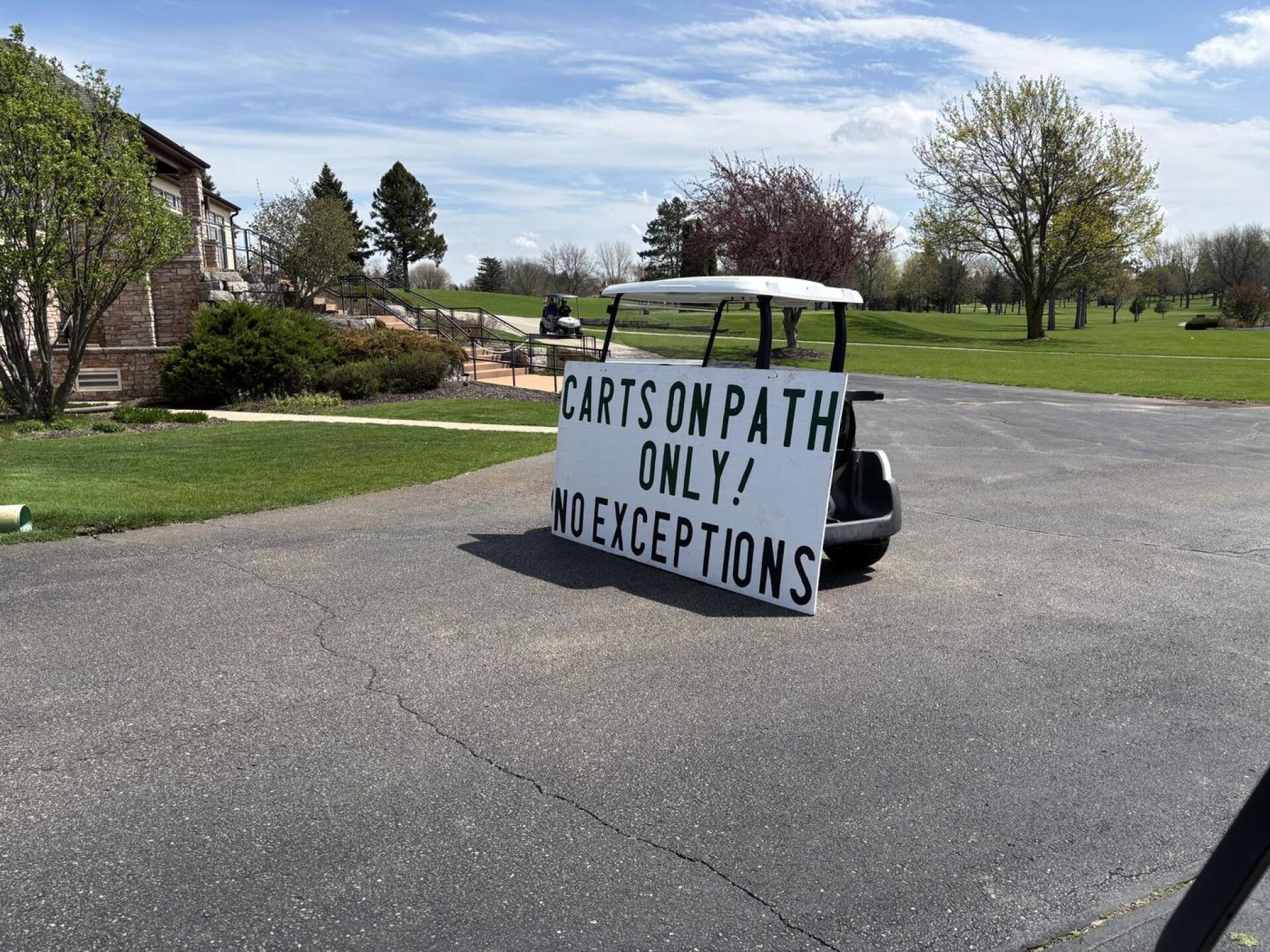 This is the nice sign 🤣 (Photo submitted by Yourfriendsnow on 04/19/2026)