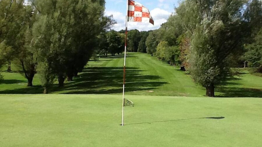 River Island GC