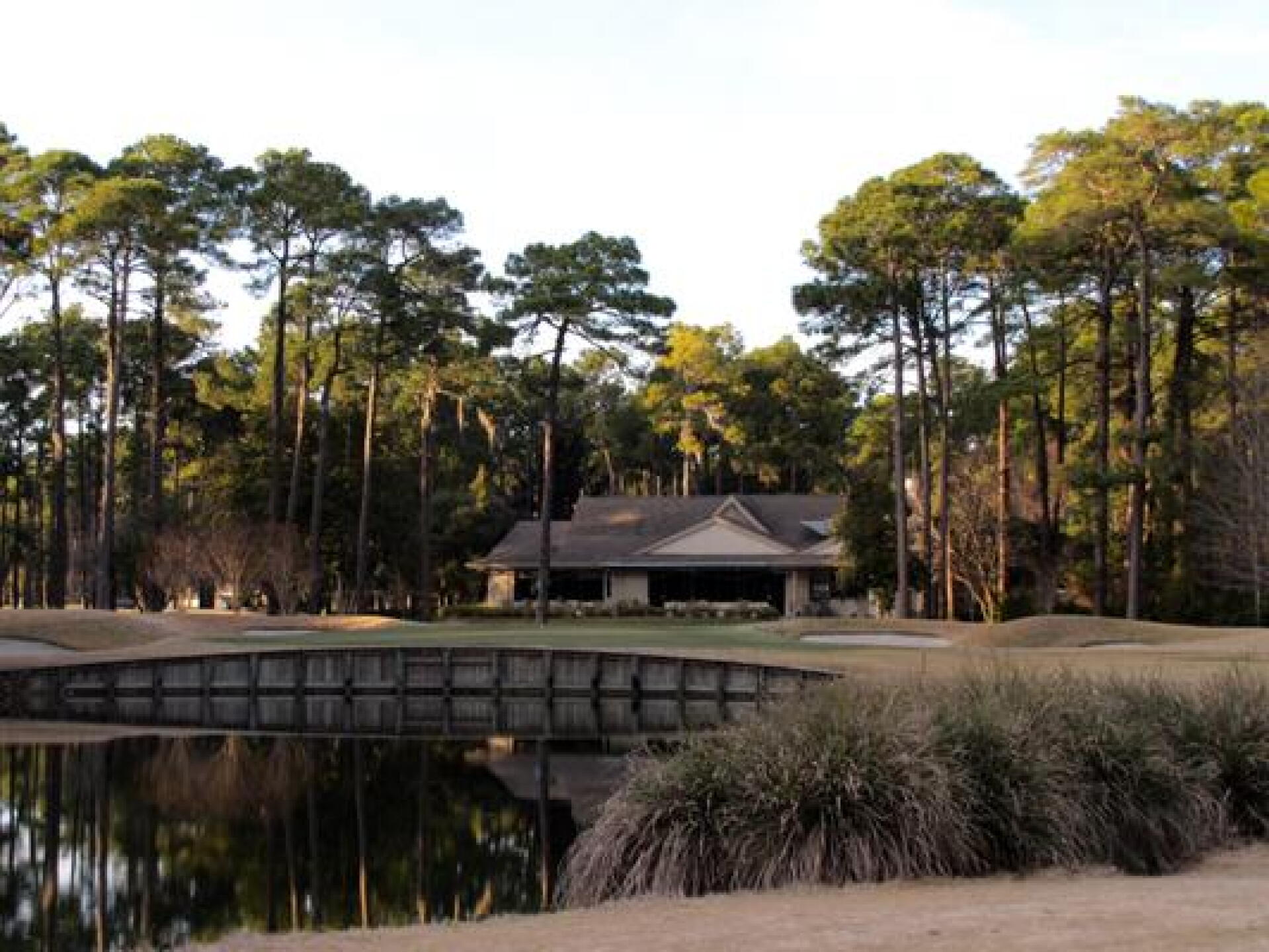 18th hole (Photo submitted by Sammy369 on 02/09/2015)