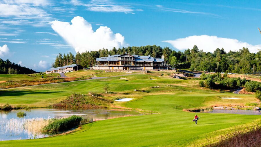 Hills Golf & Sports Club: Clubhouse