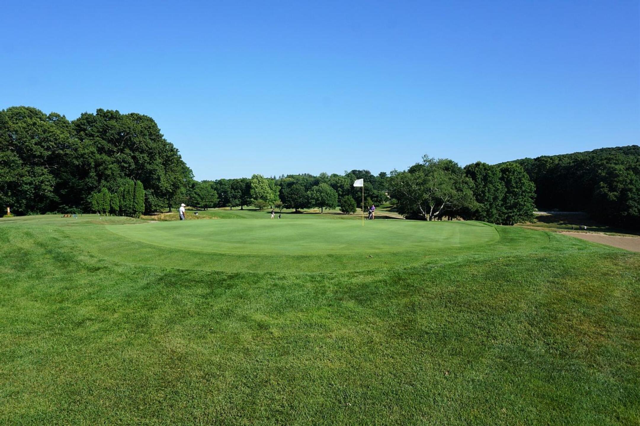 Seven ( # 3 index) seems like one of the best par-4’s in Connecticut. This photo doesn’t reveal just how tough it is to make a par here. (Photo submitted by AptlyLinked on 07/13/2022)