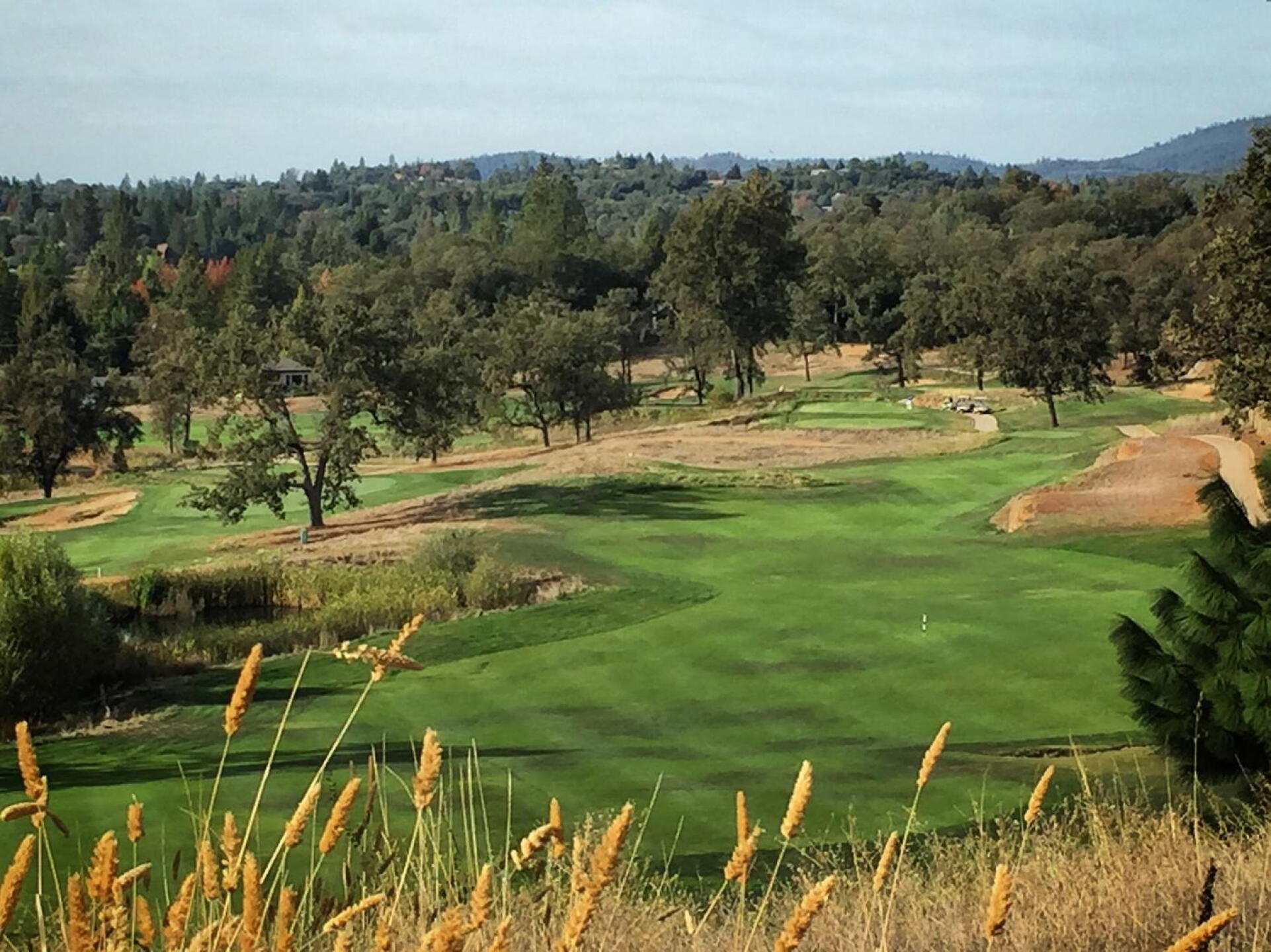 10th Hole (Photo submitted by npasjuta on 10/26/2015)