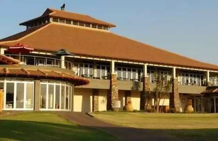Pebble Rock GC: Clubhouse