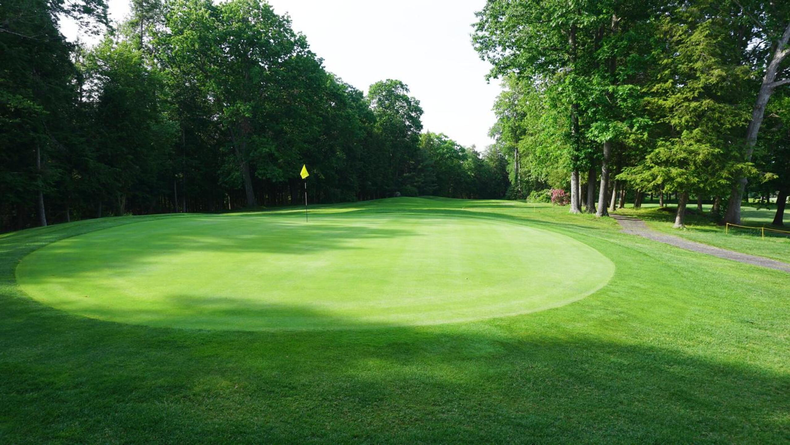 The third. My favorite hole, and maybe the best. It’s unforgiving (except in front) when you miss the green. (Photo submitted by AptlyLinked on 06/06/2021)