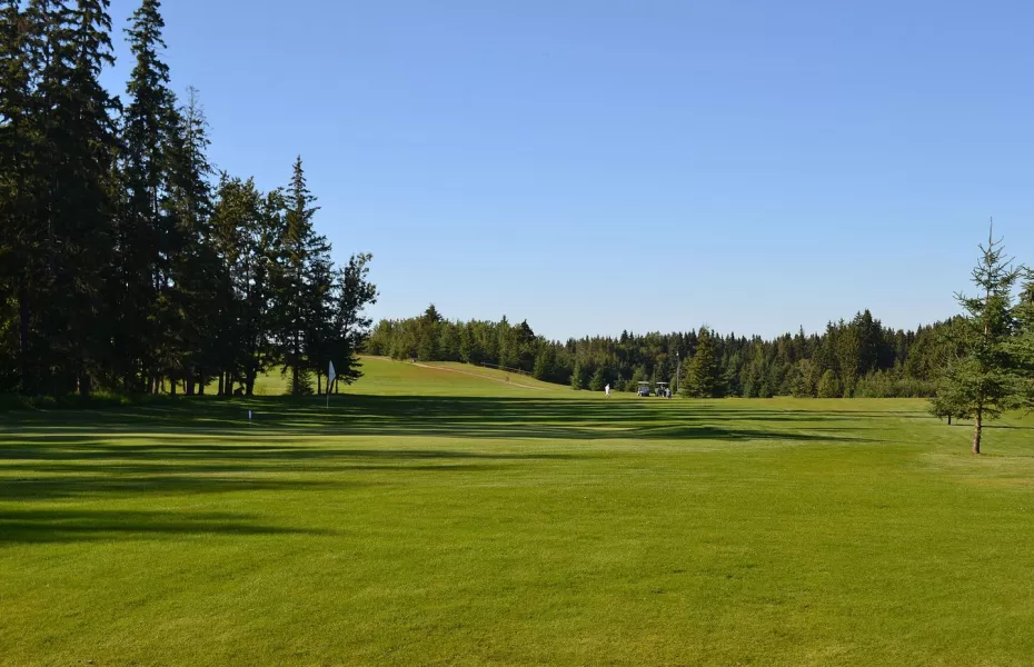 Pipestone Links GC & RV Park