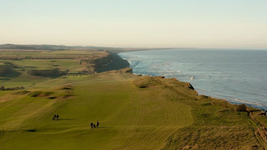 Cliff top golf