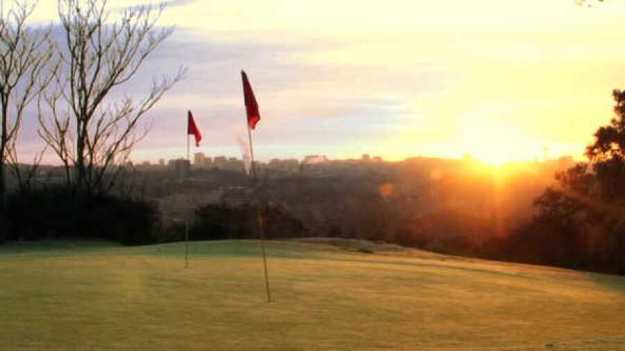 Villa de Madrid CC: Practice area