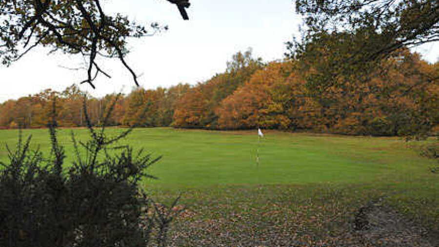 Wimbledon Common Golf: #17