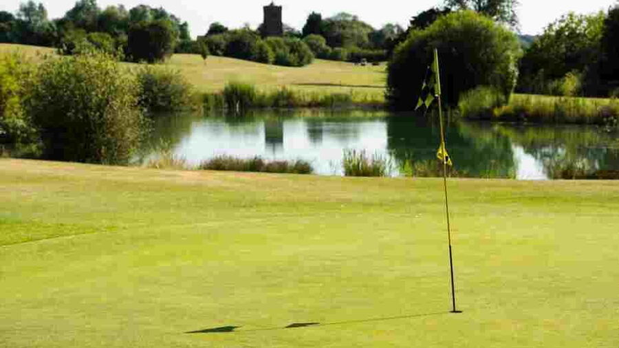 North Weald GC: #8