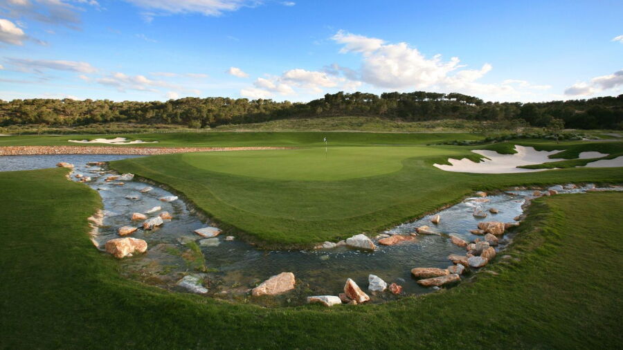 Las Colinas GCC: #14