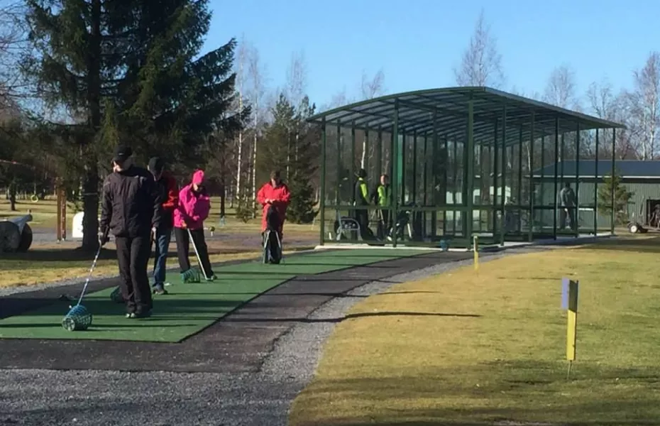 Kalafornia Pori: Driving range