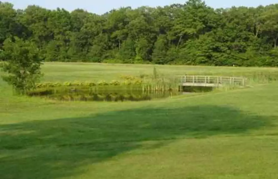 Edgewood Club of Tivoli