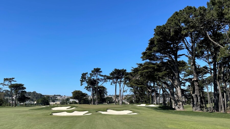 Lake Merced Golf Club - hole 1 