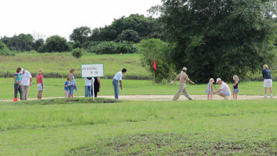 Yenzi Camp GC - Gamba