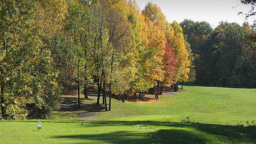 Hawks Nest GC