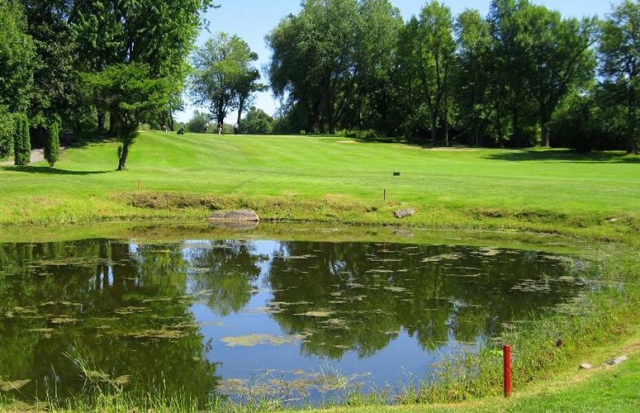 Kanawaki Golf Club in Kahnawake, Quebec, Canada GolfPass