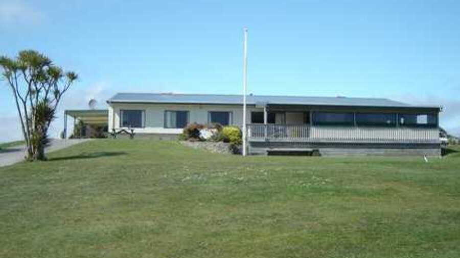 Titahi GC: Clubhouse