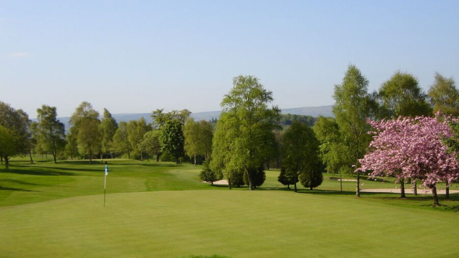 7th green at Dunblane New