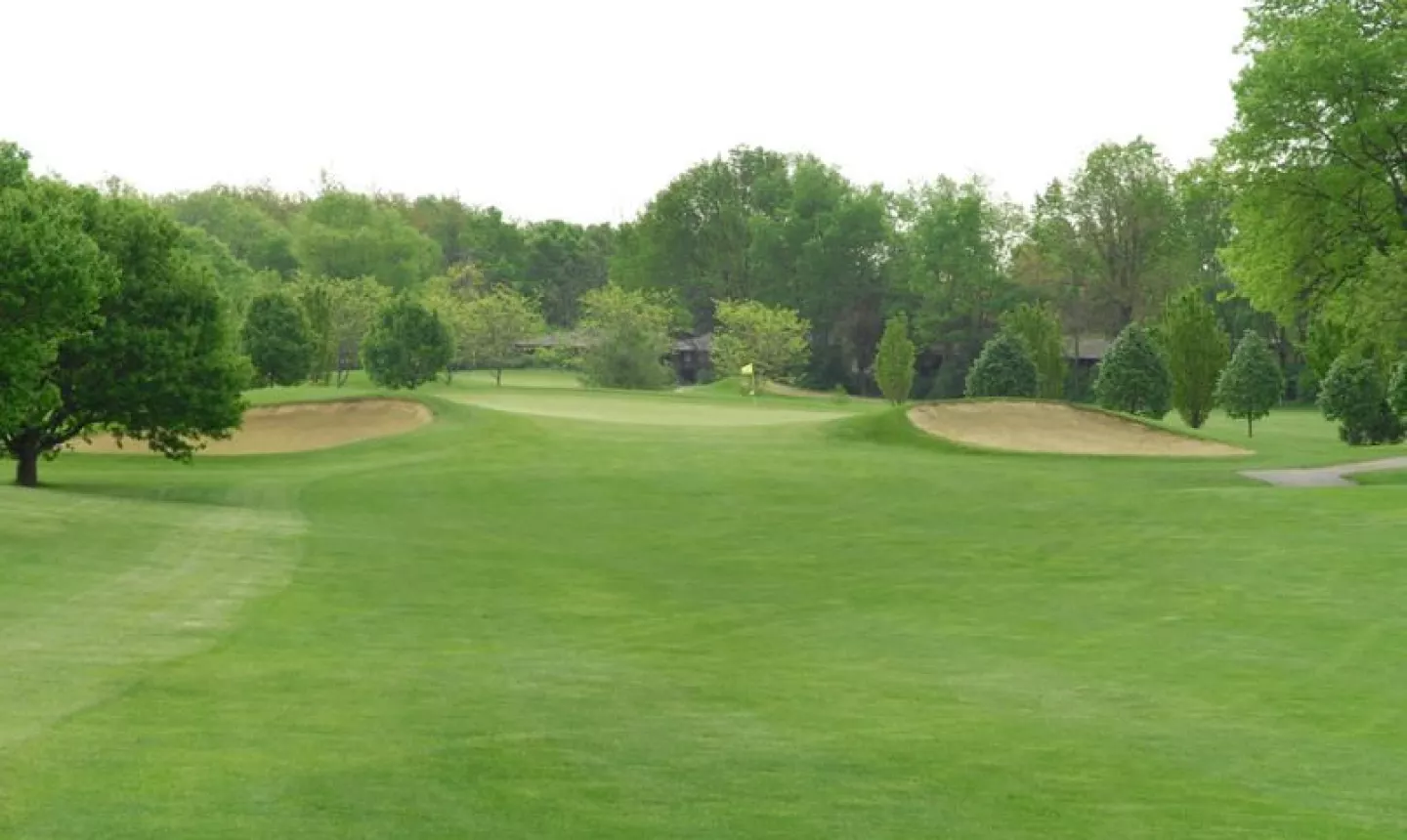 Raymond Memorial golf course