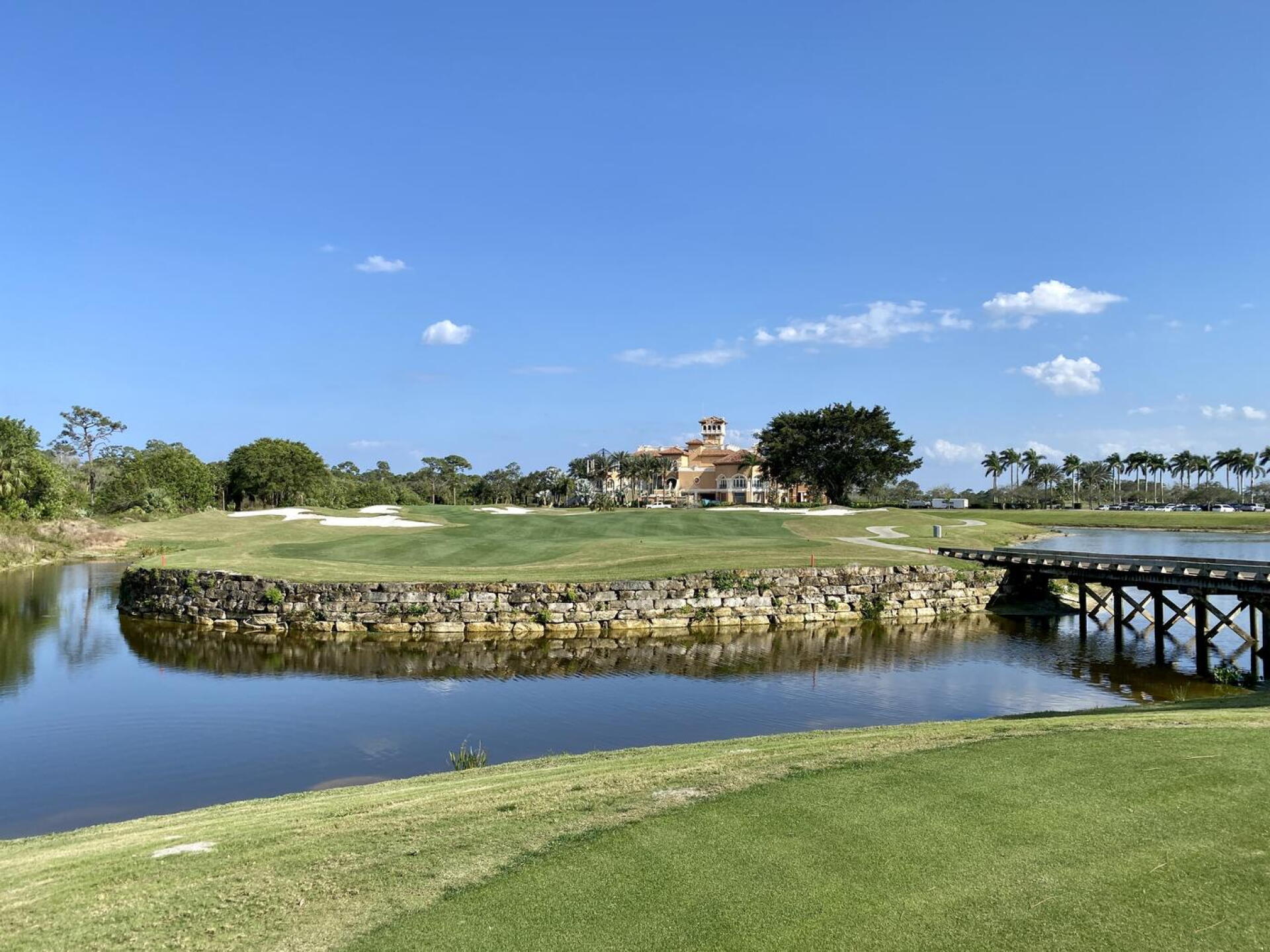 Tesoro Club, hole 18 (Photo submitted by TimGavrichGP on 05/14/2023)