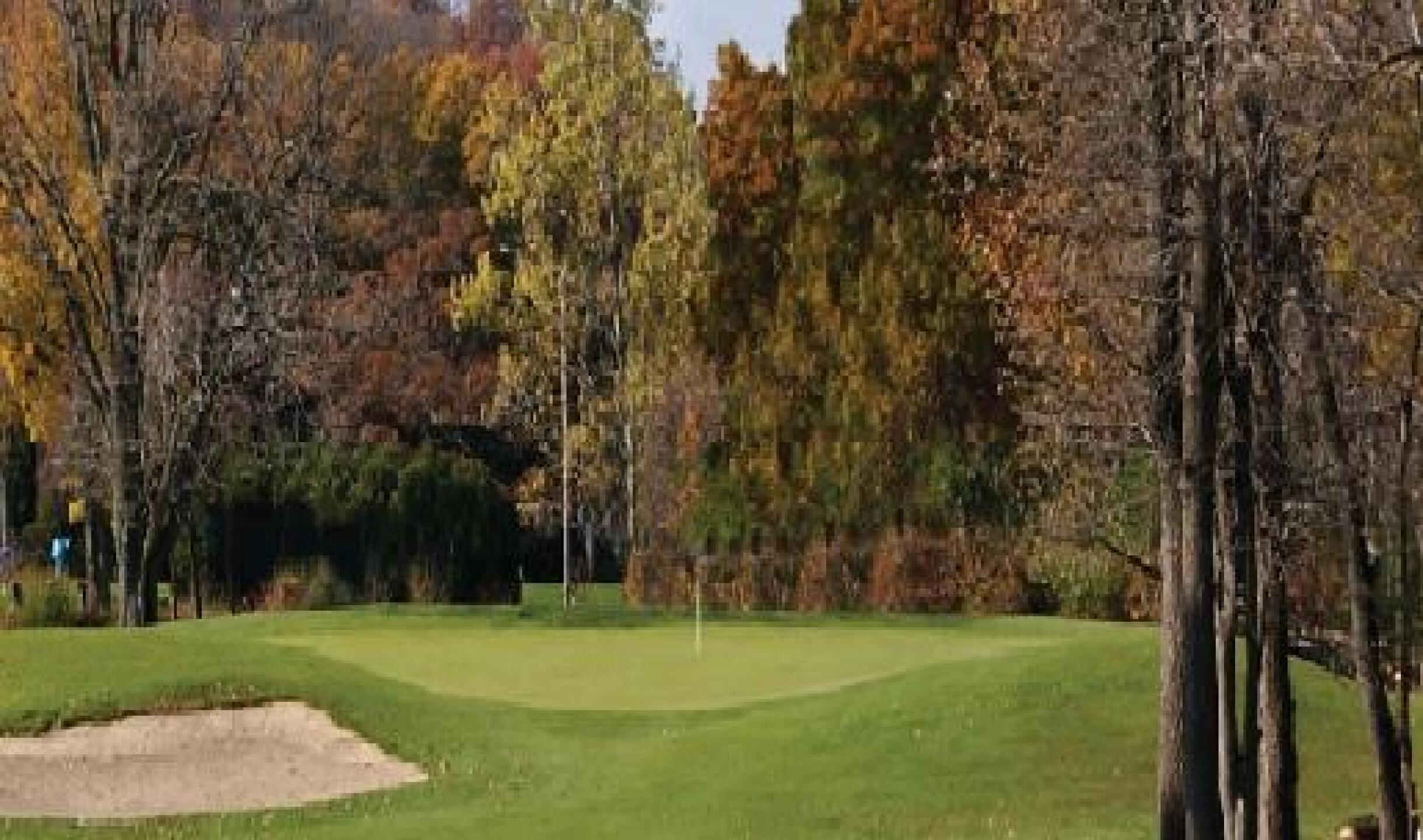 Riverside Golf Club (Photo submitted by twachs31 on 08/25/2014)