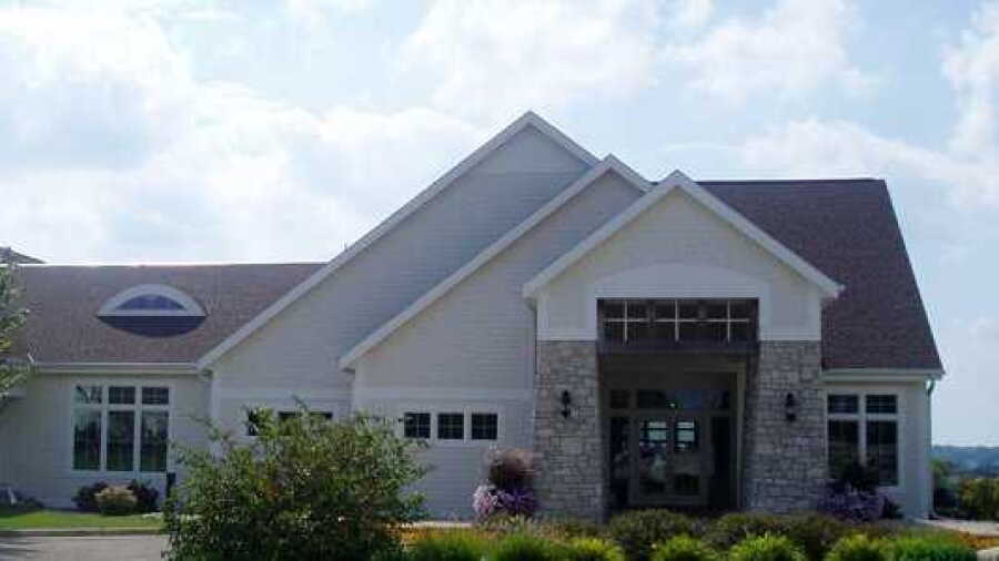 Hawks Landing GC: Clubhouse