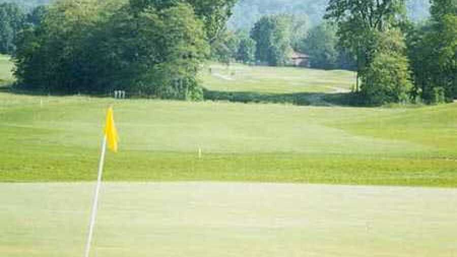 Circling Hills GC: #15