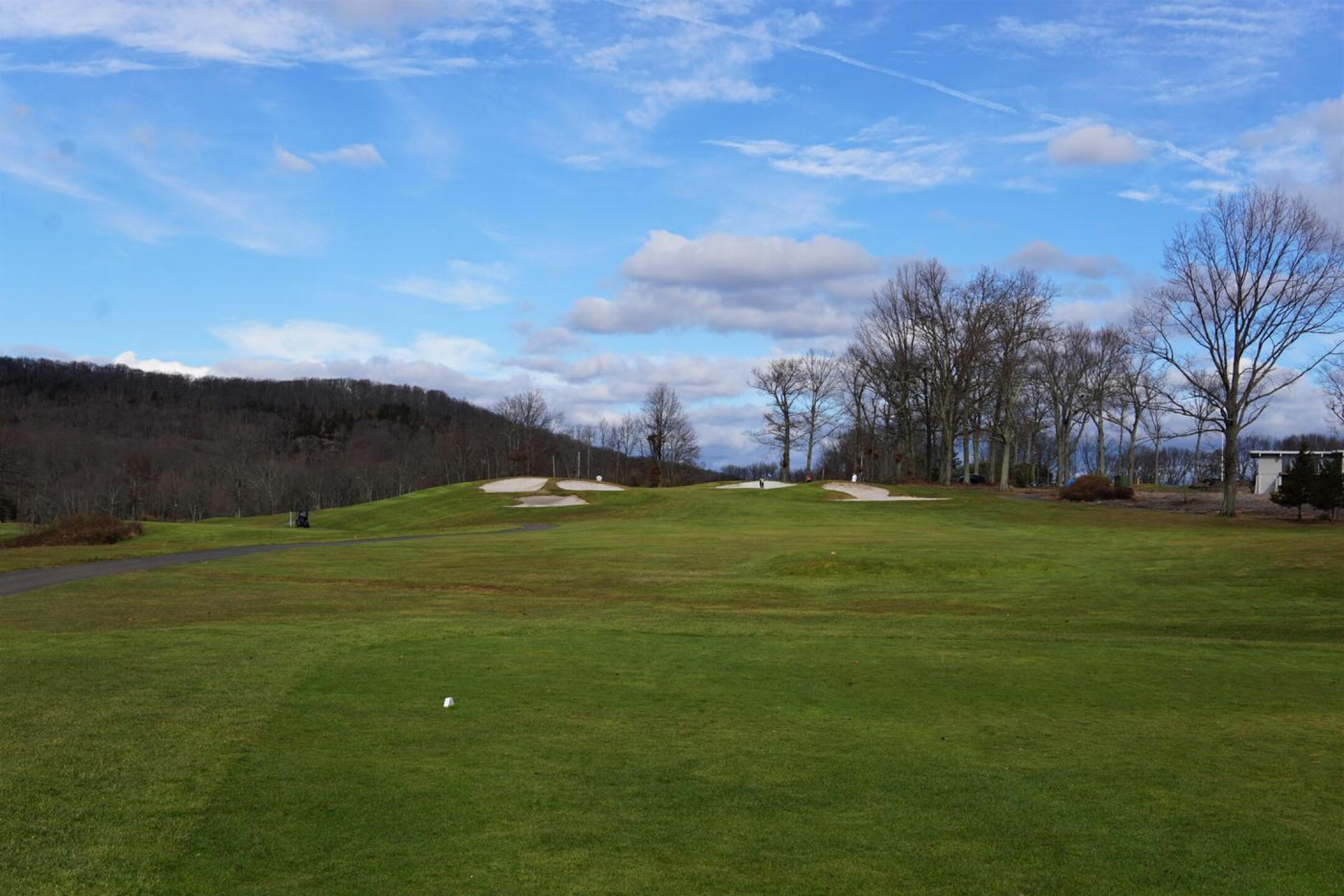 Seven, a long par-3, is easily one of the course’s hardest holes–partly because it is so well protected by greenside bunkers. (Photo submitted by AptlyLinked on 12/13/2022)
