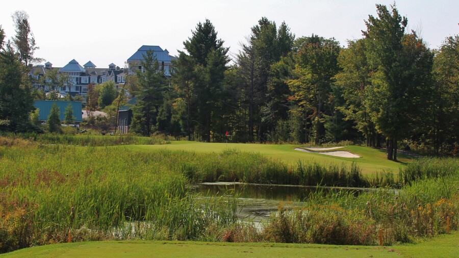 The Rock Golf Club - hole 8