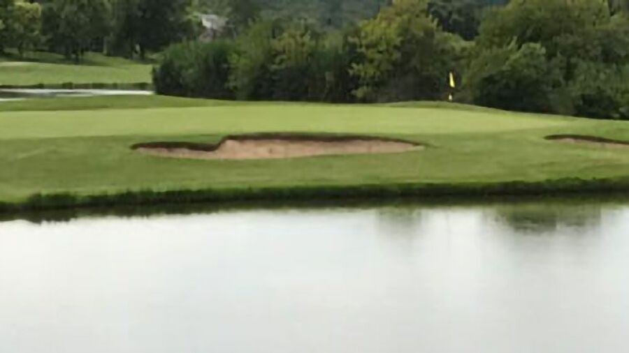 Streamwood Oaks GC: #8
