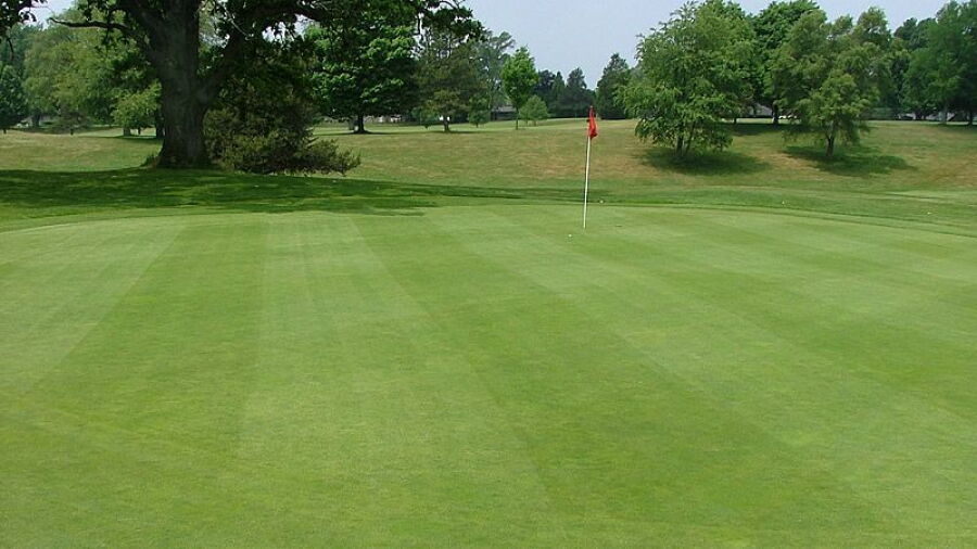 Legacy Hills GC: #9