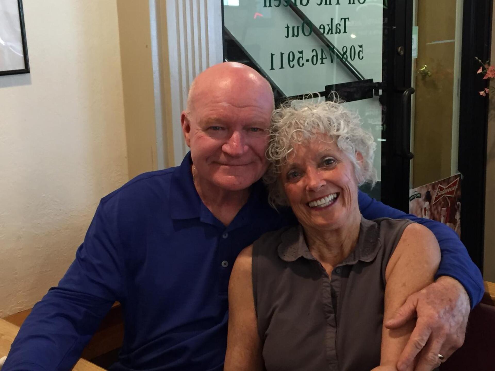 Great food next door!! (Photo submitted by Smugglersbeach on 05/17/2017)