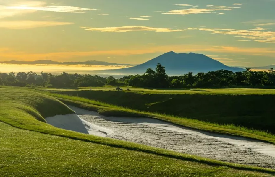 Hann Reserve GC - Dragon's Landing