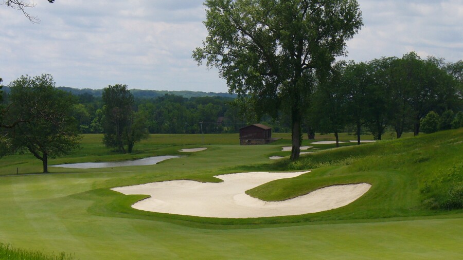 TPC Deere Run golf course - hole 2