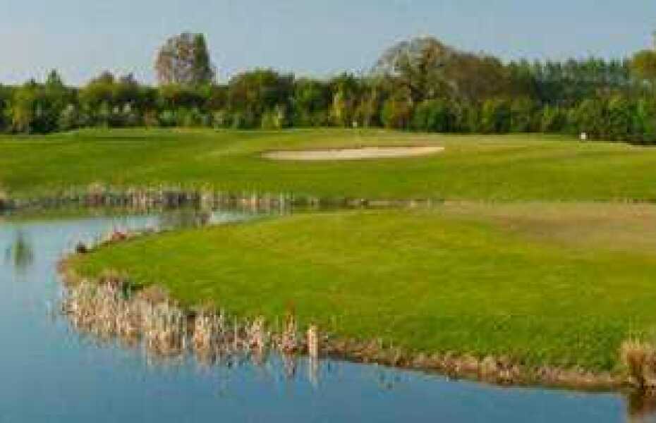 Gut Waldshagen Golf Club 6hole Course in Waldshagen, Schleswig