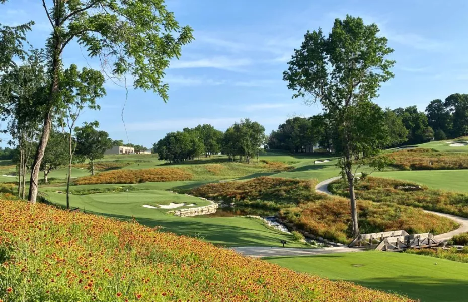 Shangri-La Resort - The Battlefield Par-3: #11