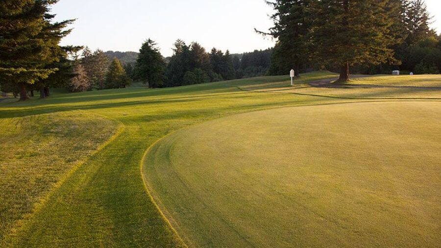 Chinook Winds Golf Resort