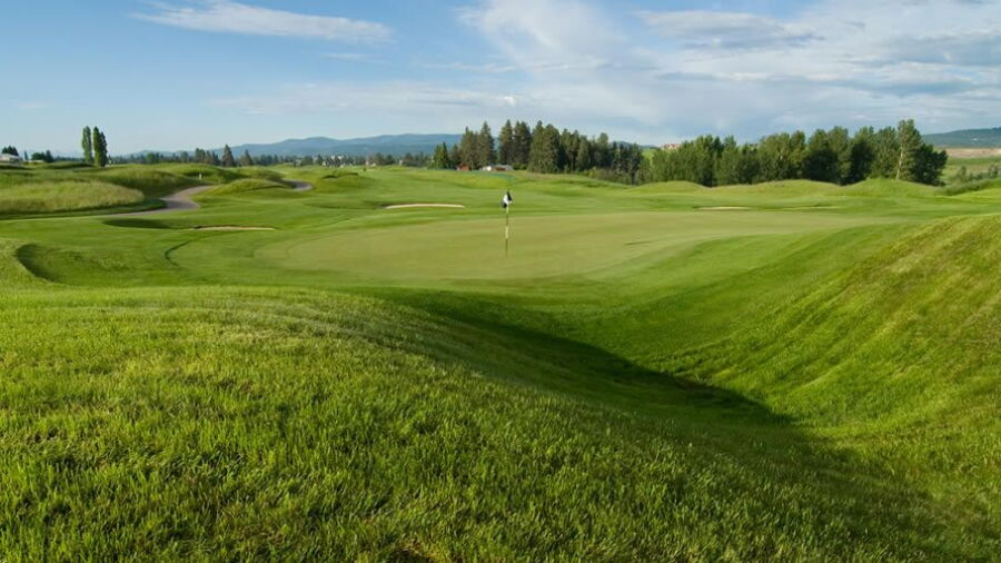 Northern Pines GC: #8