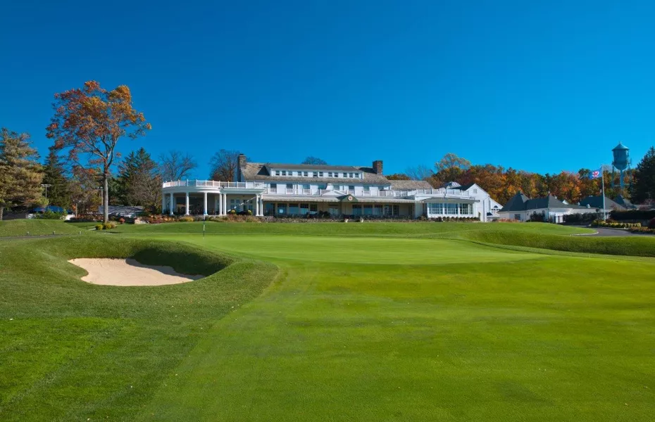 Montclair GC: Clubhouse