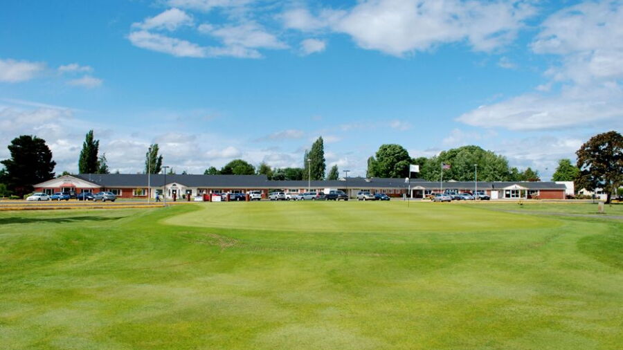 Woodburn Estates & Golf
