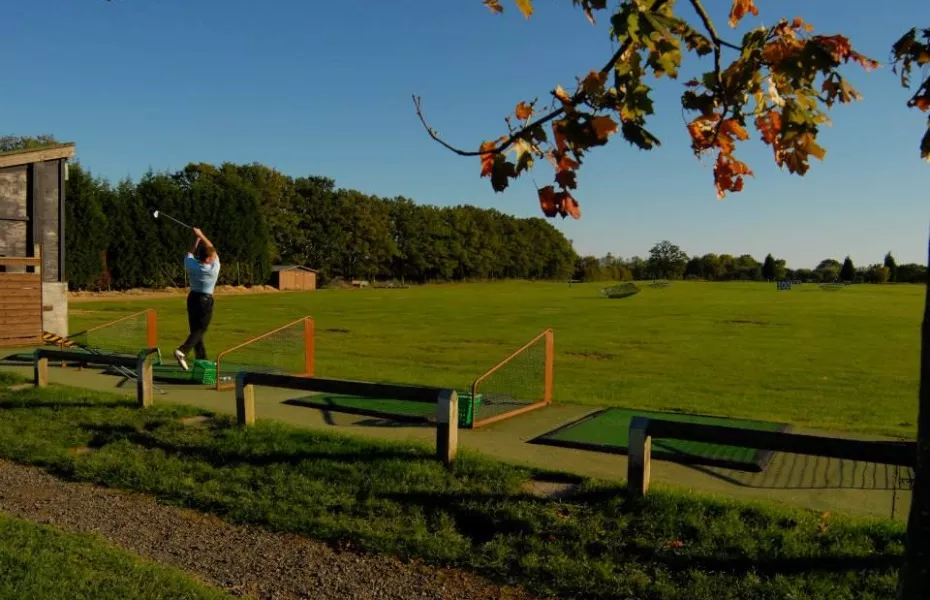 Horne Park GC: Driving range