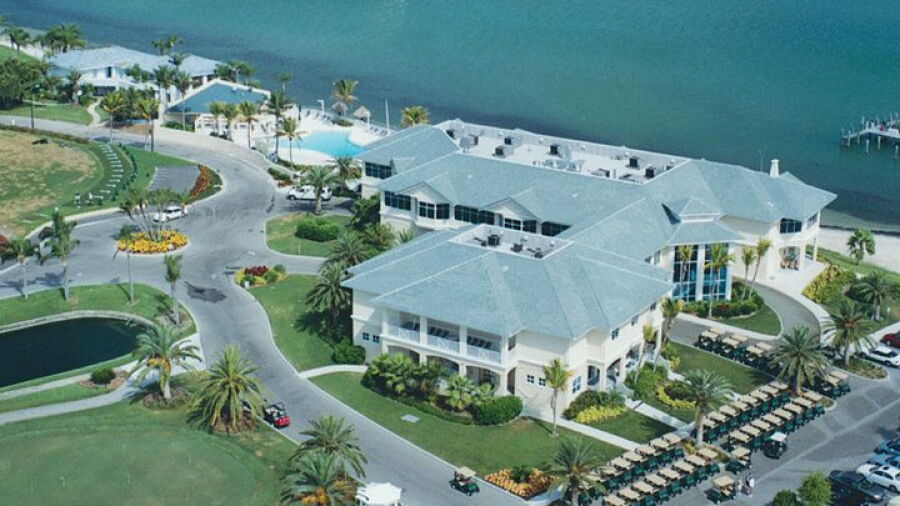 Isla Del Sol GYCC: Clubhouse