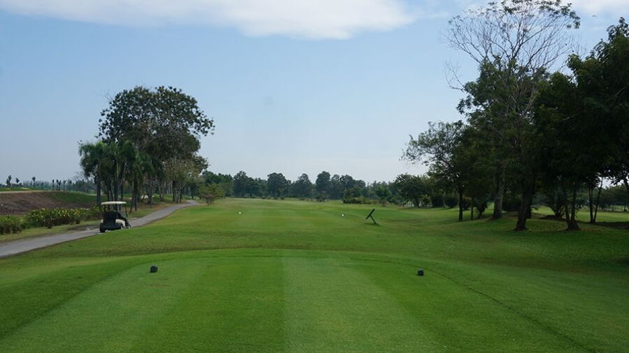 Artitaya Golf & Resort - Friends: #1